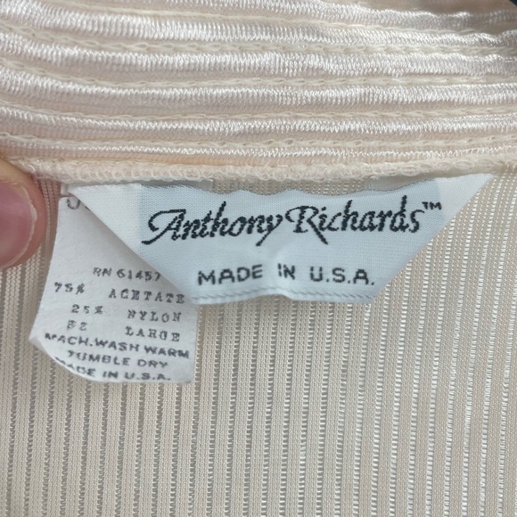 Vintage 80s Nylon Anthony Richards Long Lightweight Cream Robe with Pockets Larg - Picture 6 of 12